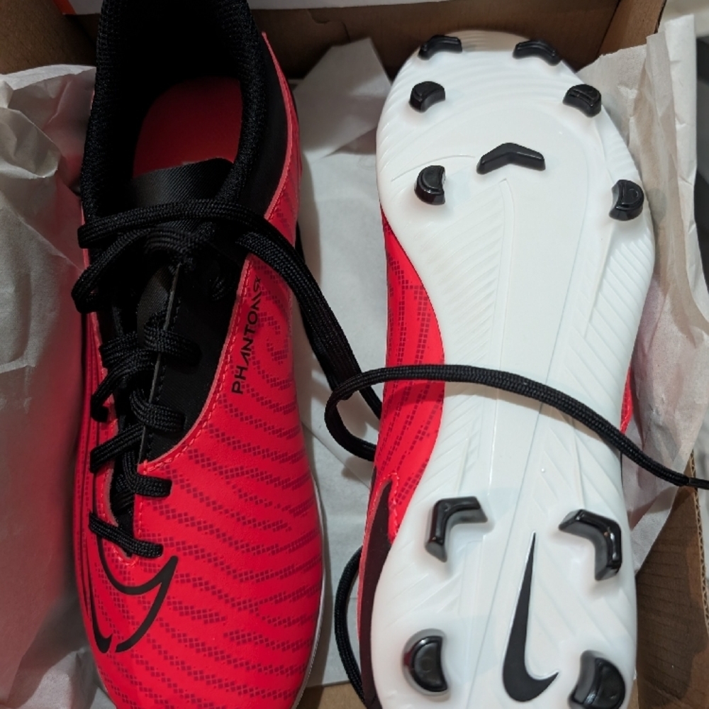 Nike Phantom GT Soccer Cleats - Red